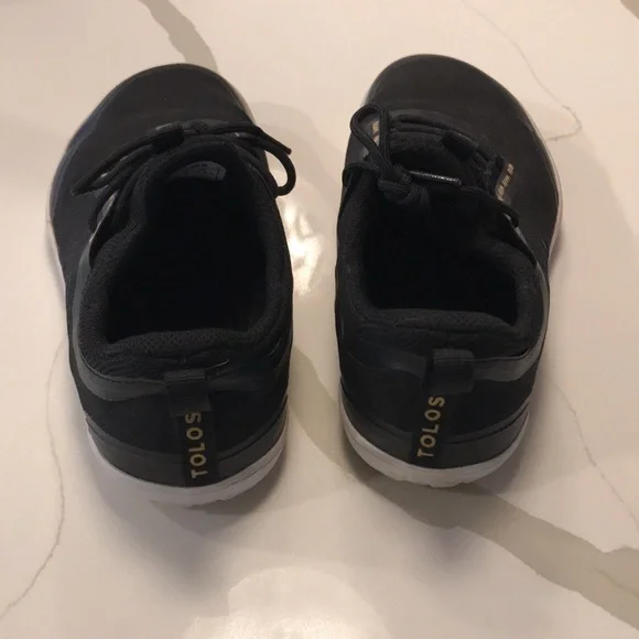 Tolos Archetype Barefoot Sneakers - Picture 2 of 7